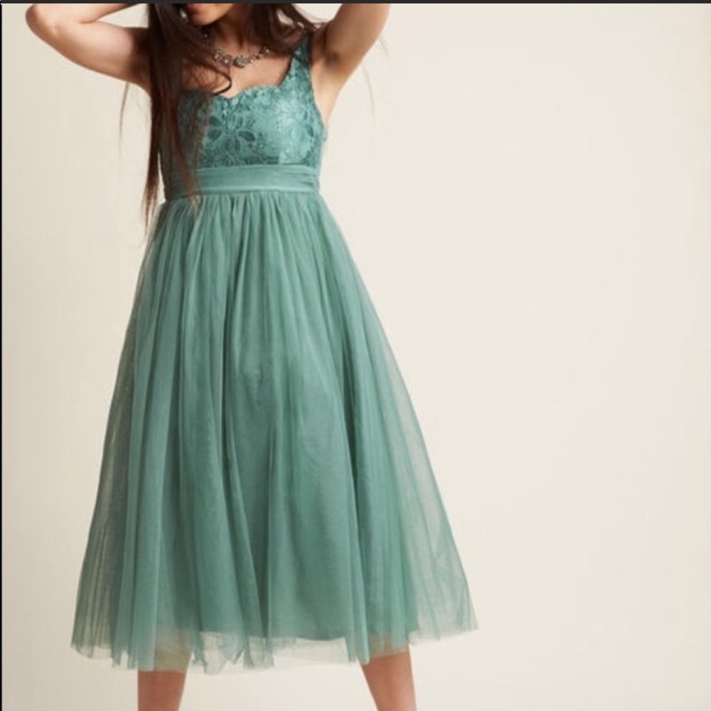 ModCloth: Geode green tulle midi dress  NWOT
